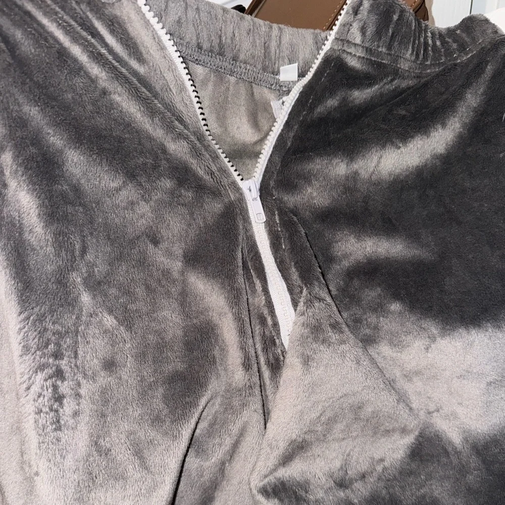 Tdionne Chrome Warmer Pants - Picture 2 of 2